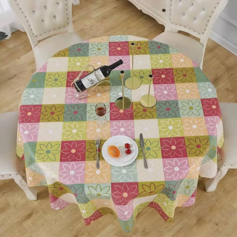 Mantel de Hule Patchwork Floral Mantel de Hule Patchwork Floral